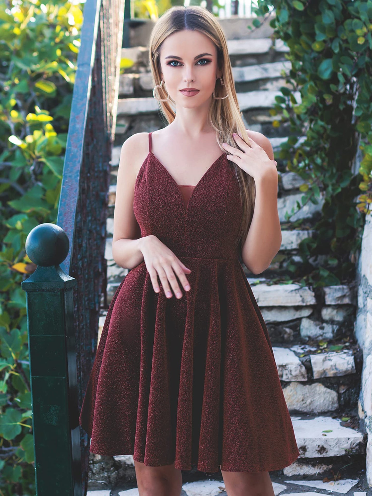 Ever-Pretty Women's Summer Dresses Glitter V Neck Spaghetti Straps Mini Wedding Guest Dress 03124
