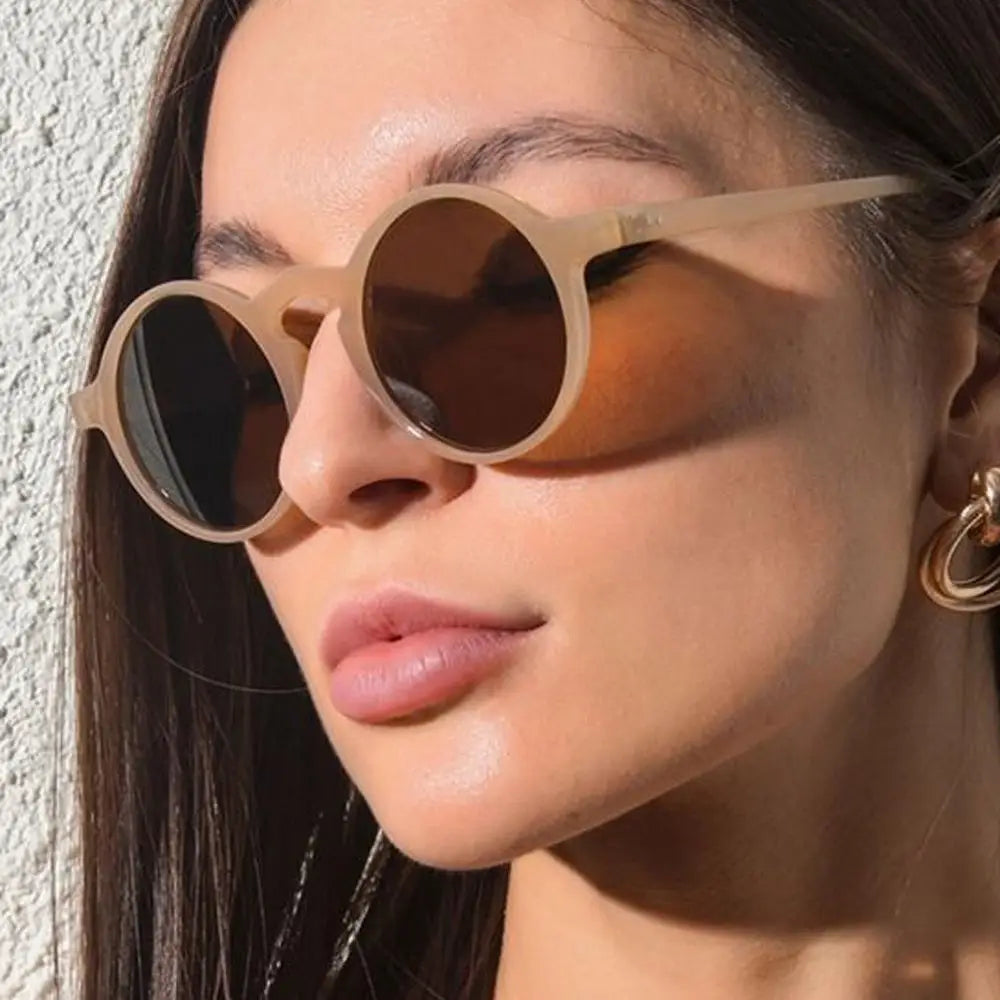 Luxury Round Sunglasses Women Brand Designer Vintage Small Frame Black Sun Glasses Korean Shades Driving Travel Eyewear UV400