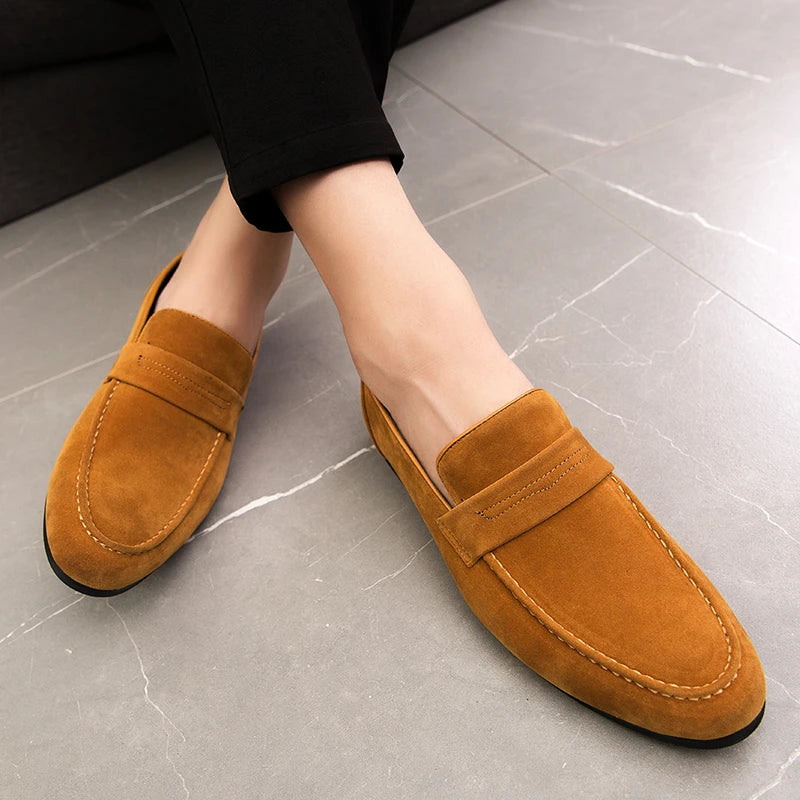 Spring New Suede Casual Men Shoes Fashion Slip on Loafers Male Leather Comfortable Flat Shoes Moccasins Classic Driving Shoes