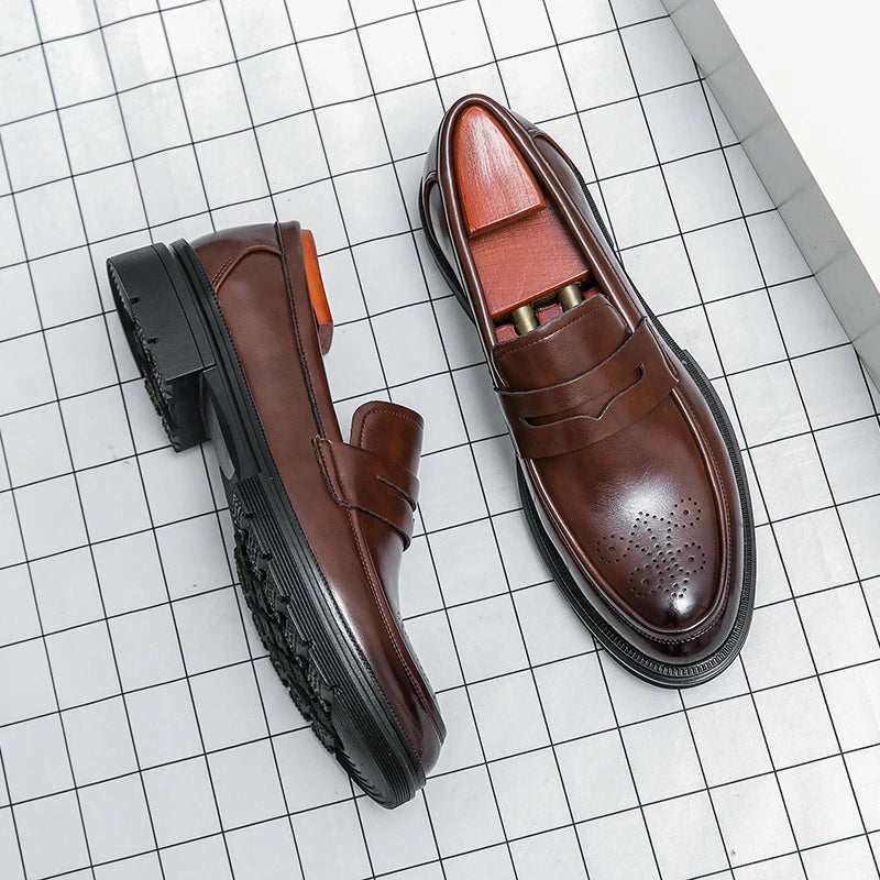 Men's Shoes Luxury Brand Business Formal Loafers Slip-on Driving Shoes Fashion British Style Men Leather Shoes Moccasins Flats