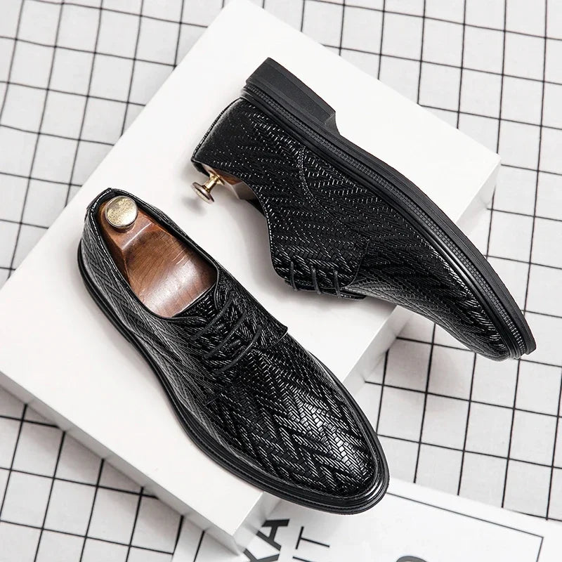 Designer Brand Men's Leather Casual Shoes for Office Interviews Versatile Business Shoes Outdoor Commuting Men's Work Shoes