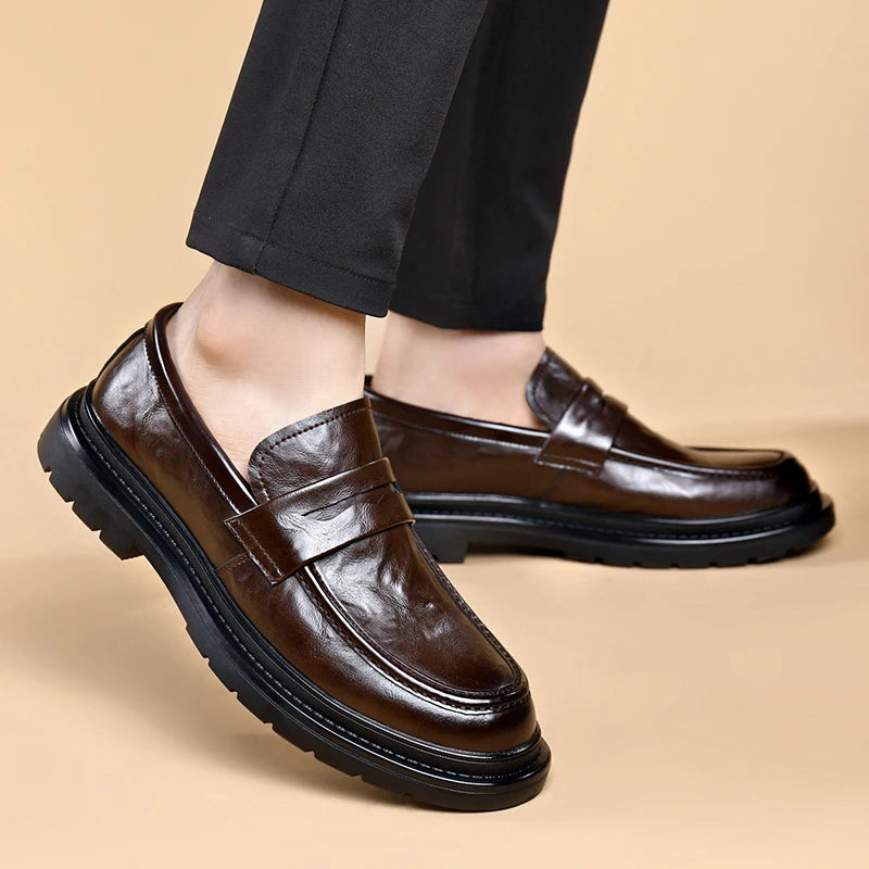 Fashion Leather Mens Casual Shoes Breathable Business Handmade Slip On Shoes Hot Sale Brand Classic Men Shoes Flats Moccasins