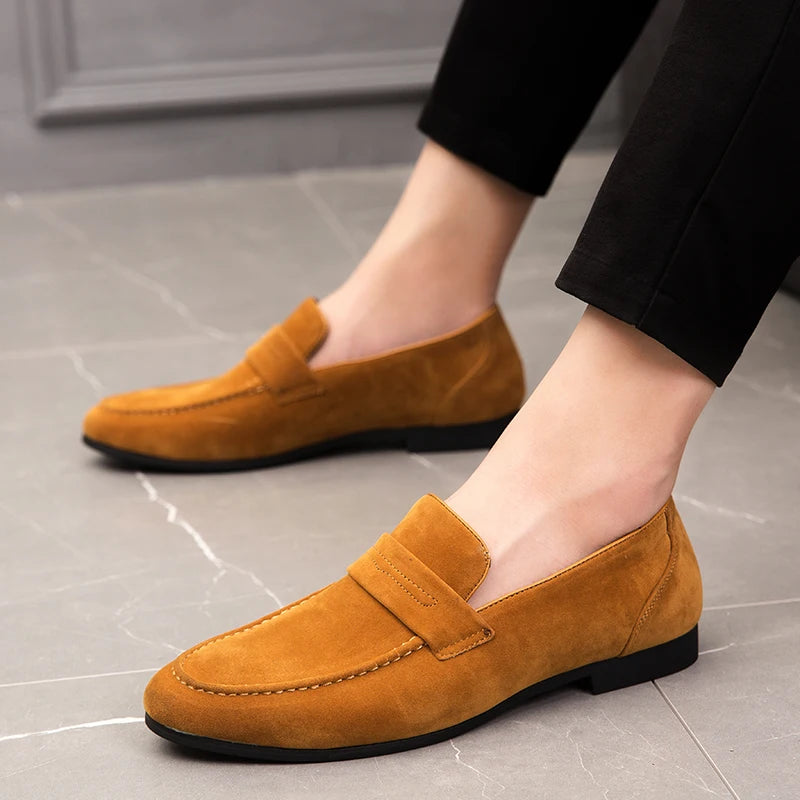 Spring New Suede Casual Men Shoes Fashion Slip on Loafers Male Leather Comfortable Flat Shoes Moccasins Classic Driving Shoes