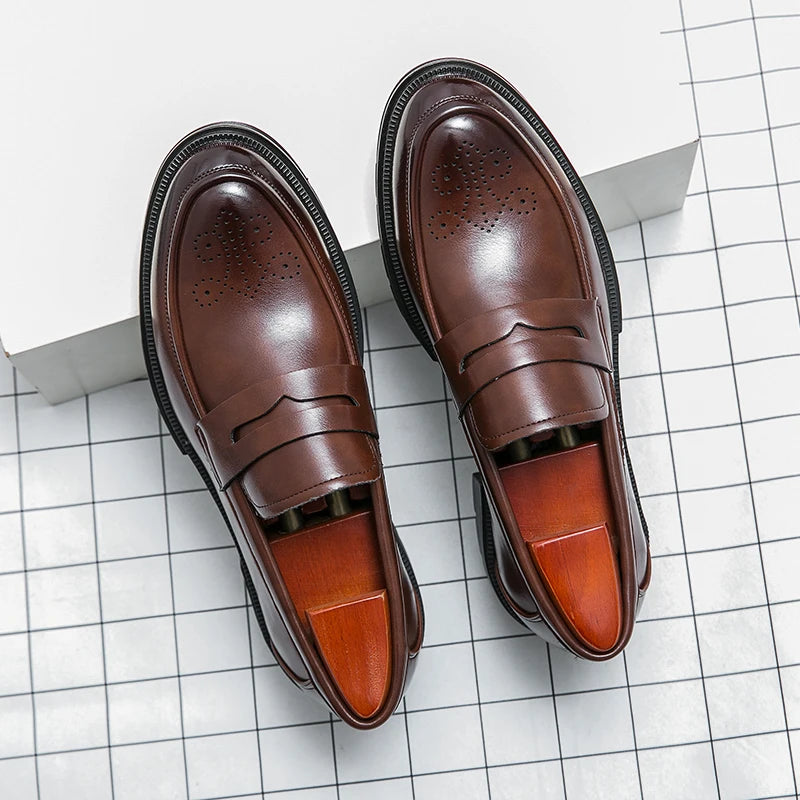 Men's Shoes Luxury Brand Business Formal Loafers Slip-on Driving Shoes Fashion British Style Men Leather Shoes Moccasins Flats