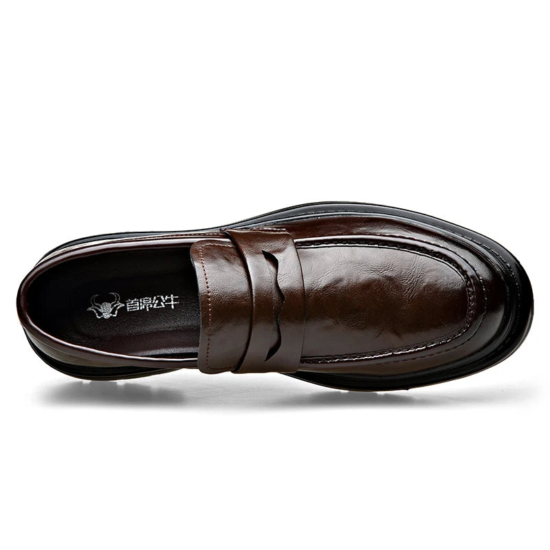 Fashion Leather Mens Casual Shoes Breathable Business Handmade Slip On Shoes Hot Sale Brand Classic Men Shoes Flats Moccasins