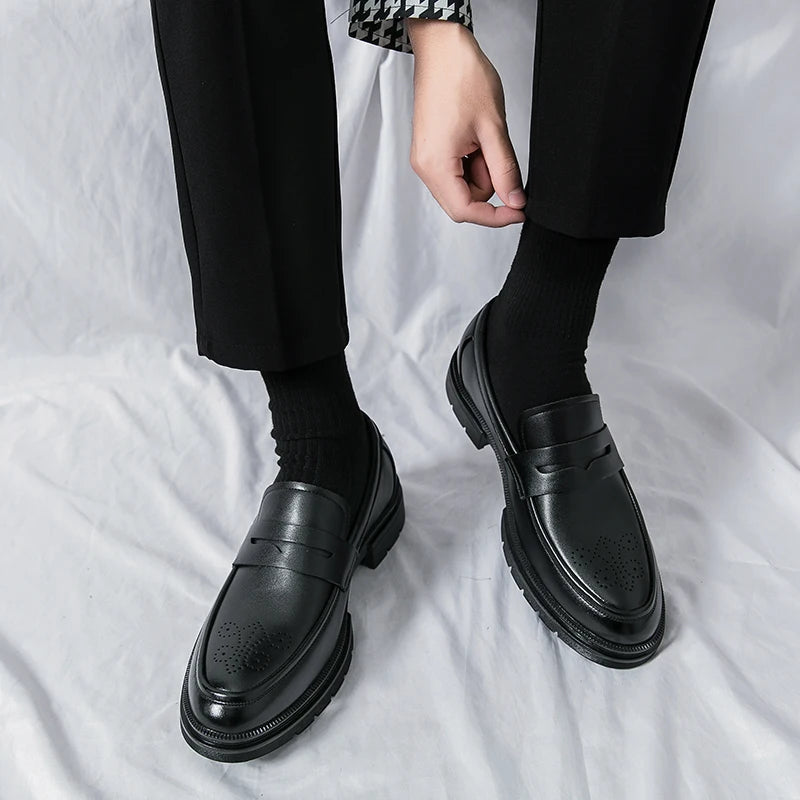 Men's Shoes Luxury Brand Business Formal Loafers Slip-on Driving Shoes Fashion British Style Men Leather Shoes Moccasins Flats