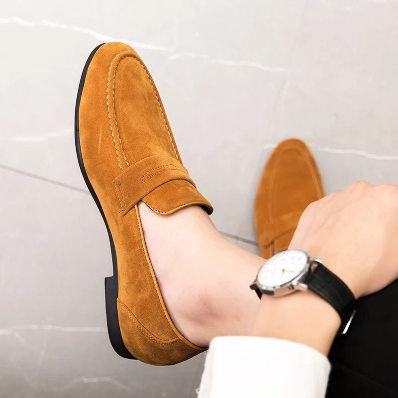 Spring New Suede Casual Men Shoes Fashion Slip on Loafers Male Leather Comfortable Flat Shoes Moccasins Classic Driving Shoes