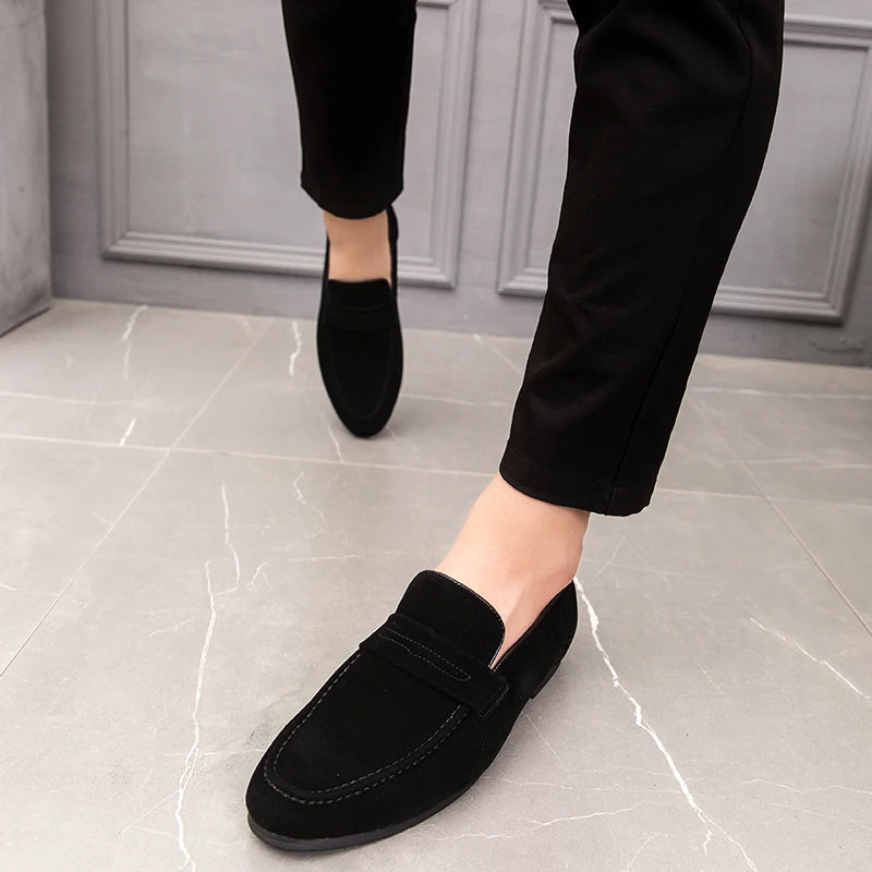 Spring New Suede Casual Men Shoes Fashion Slip on Loafers Male Leather Comfortable Flat Shoes Moccasins Classic Driving Shoes