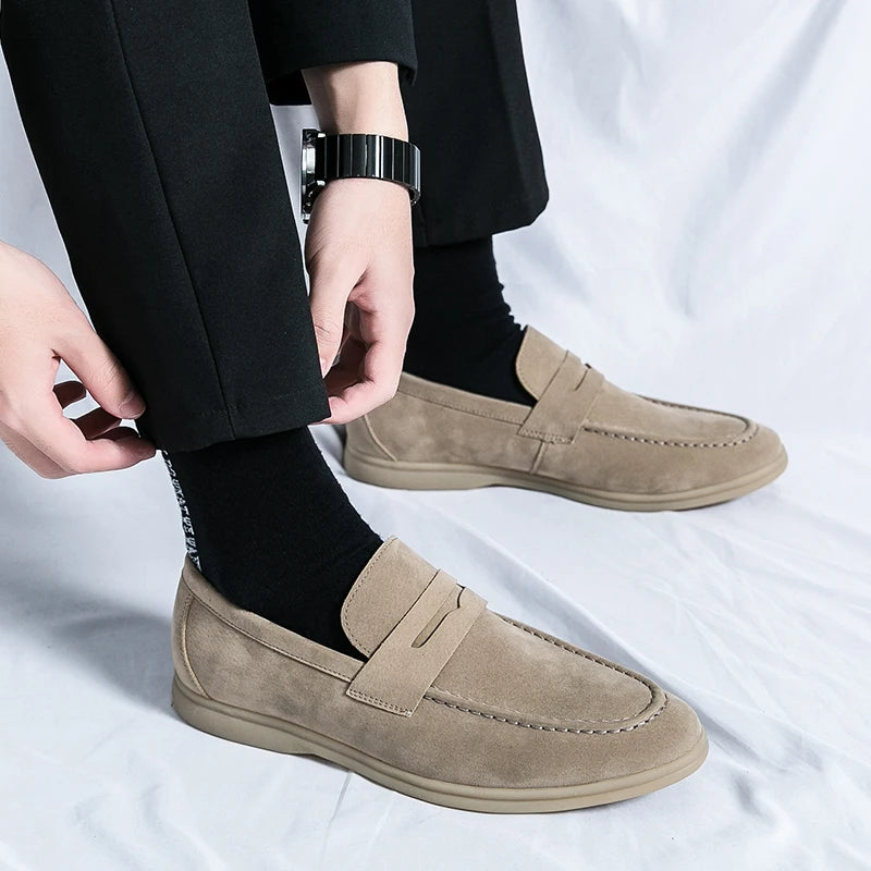 Spring New Classic Suede Loafers Men Casual Shoes Luxury Brand Mens Breathable Slip on Driving Shoes Nubuck Leather Moccasins