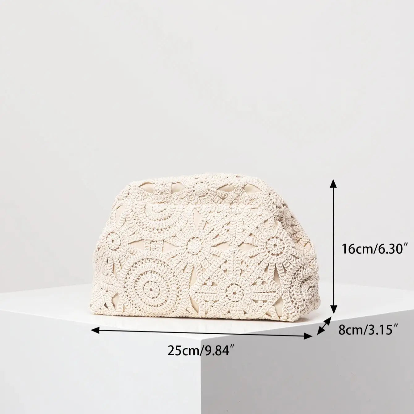 Pattern hollow woven bag, simple clutch bag, Bohemian clip bag, holiday casual straw purse, beach bag (random pattern)