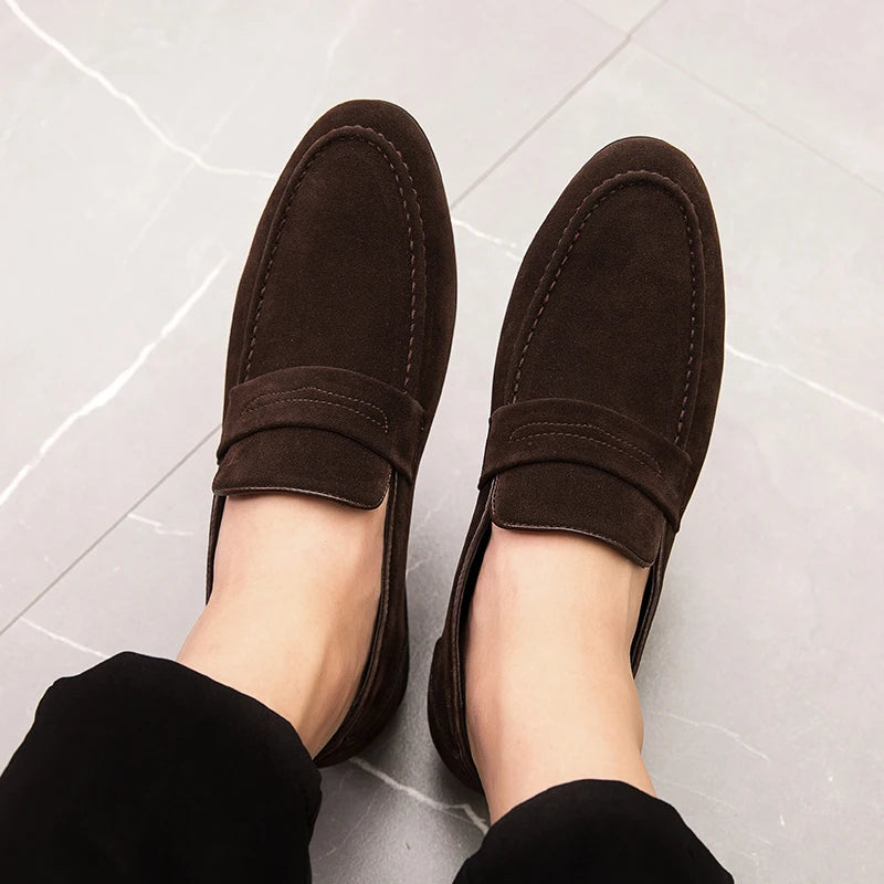 Spring New Suede Casual Men Shoes Fashion Slip on Loafers Male Leather Comfortable Flat Shoes Moccasins Classic Driving Shoes