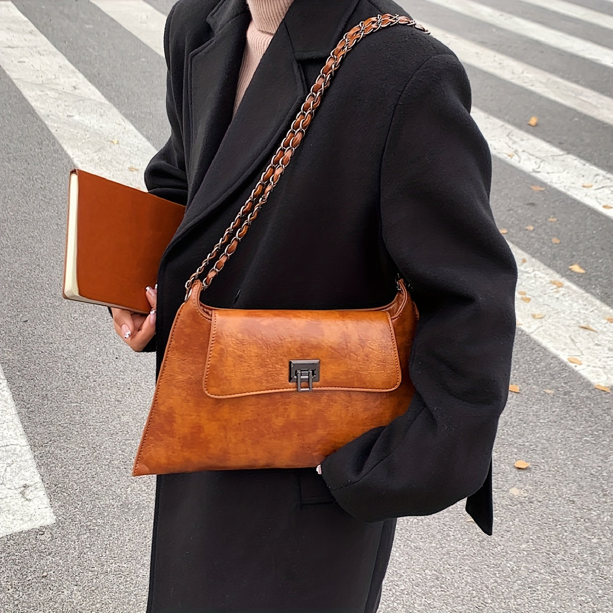 Vintage Glam Metal  Baguette Bag - Chic Underarm Purse with Premium Faux Leather Texture and  Strap - Versatile Fashion Accessory